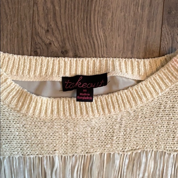 Lace top - Picture 2 of 3